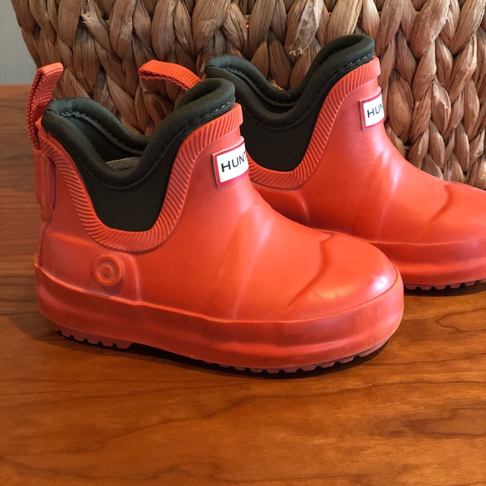 Hunter ankle boots toddler size 5
